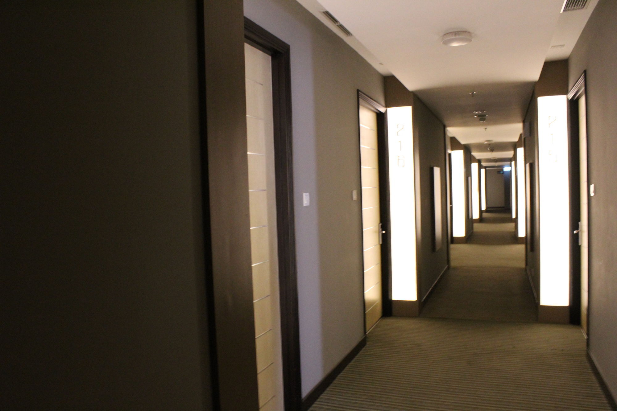 De'Rain Hotel Bandung Exterior photo